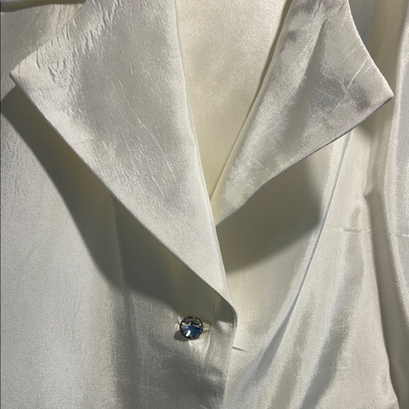 White Button Down Shirt by JS Collections with Cuffed Sleeves Size 12 - Picture 6 of 8